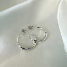 將圖片載入圖庫檢視器 925 Silver Earring
