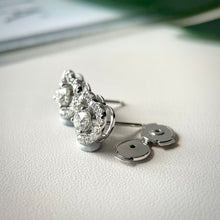 將圖片載入圖庫檢視器 GIA Diamond earrings
