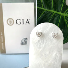 將圖片載入圖庫檢視器 GIA Diamond earrings
