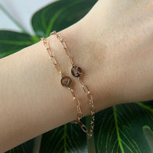 將圖片載入圖庫檢視器 18K Rose Gold LOGO bracelet
