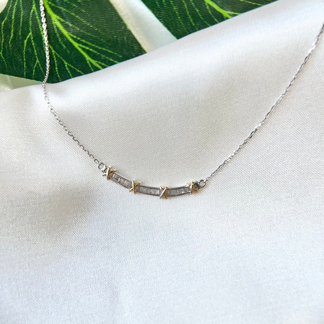 18K White Gold Diamond necklace